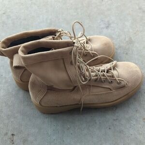 Wellco Vibram Men's Tan Combat‎ US Army Boots Size 7